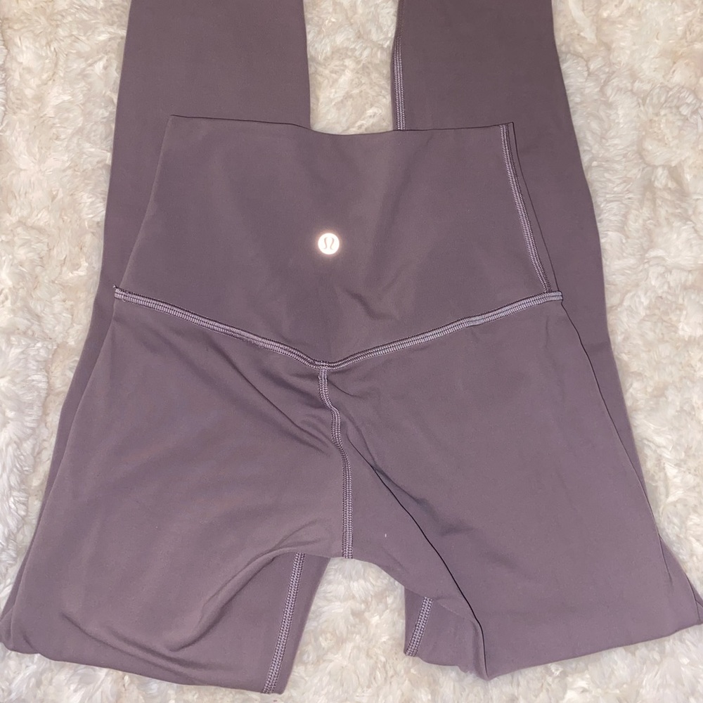 Lululemon lavender align leggings